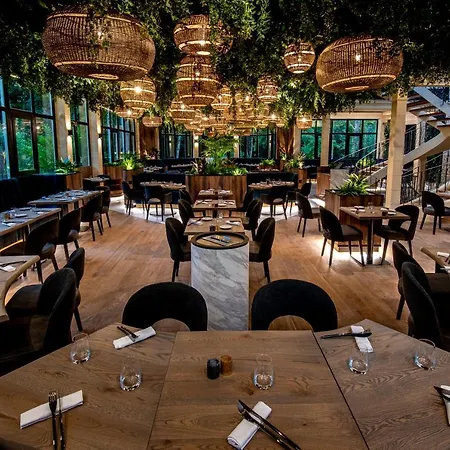 Les Jardins D'epicure Hotel