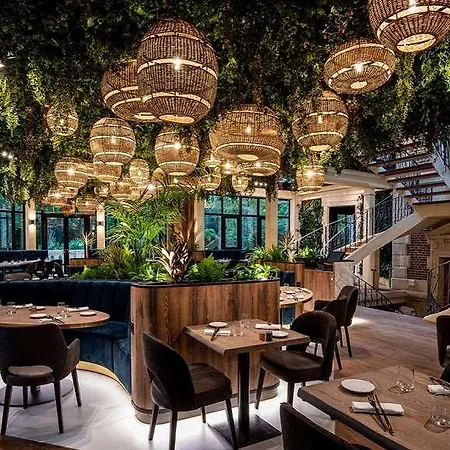 Les Jardins D'epicure ブレ・エ・リュ