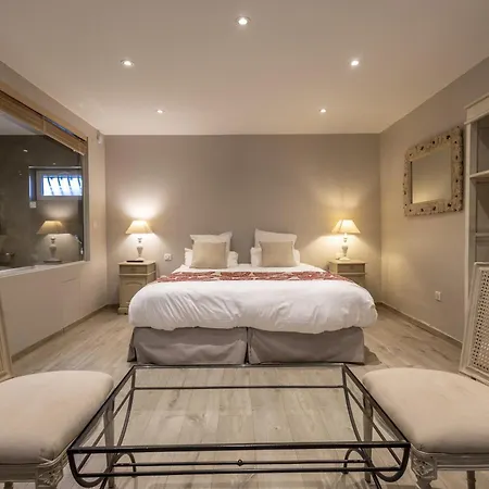 Les Jardins D'epicure ホテル 3*