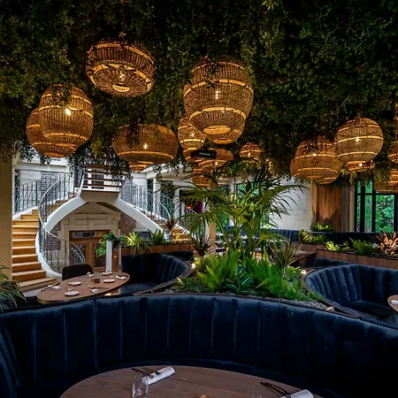 Les Jardins D'epicure Hotel 4*