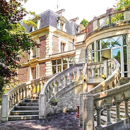 Les Jardins D'epicure ブレ・エ・リュ
